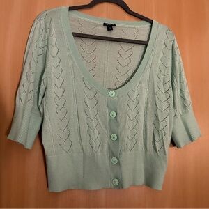 💚 cropped mint green heart cardigan short sleeves